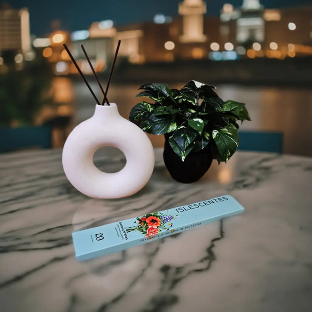 Islescentes Botanical Bliss Natural Aromatherapy Incense Floral Lifestyle Side